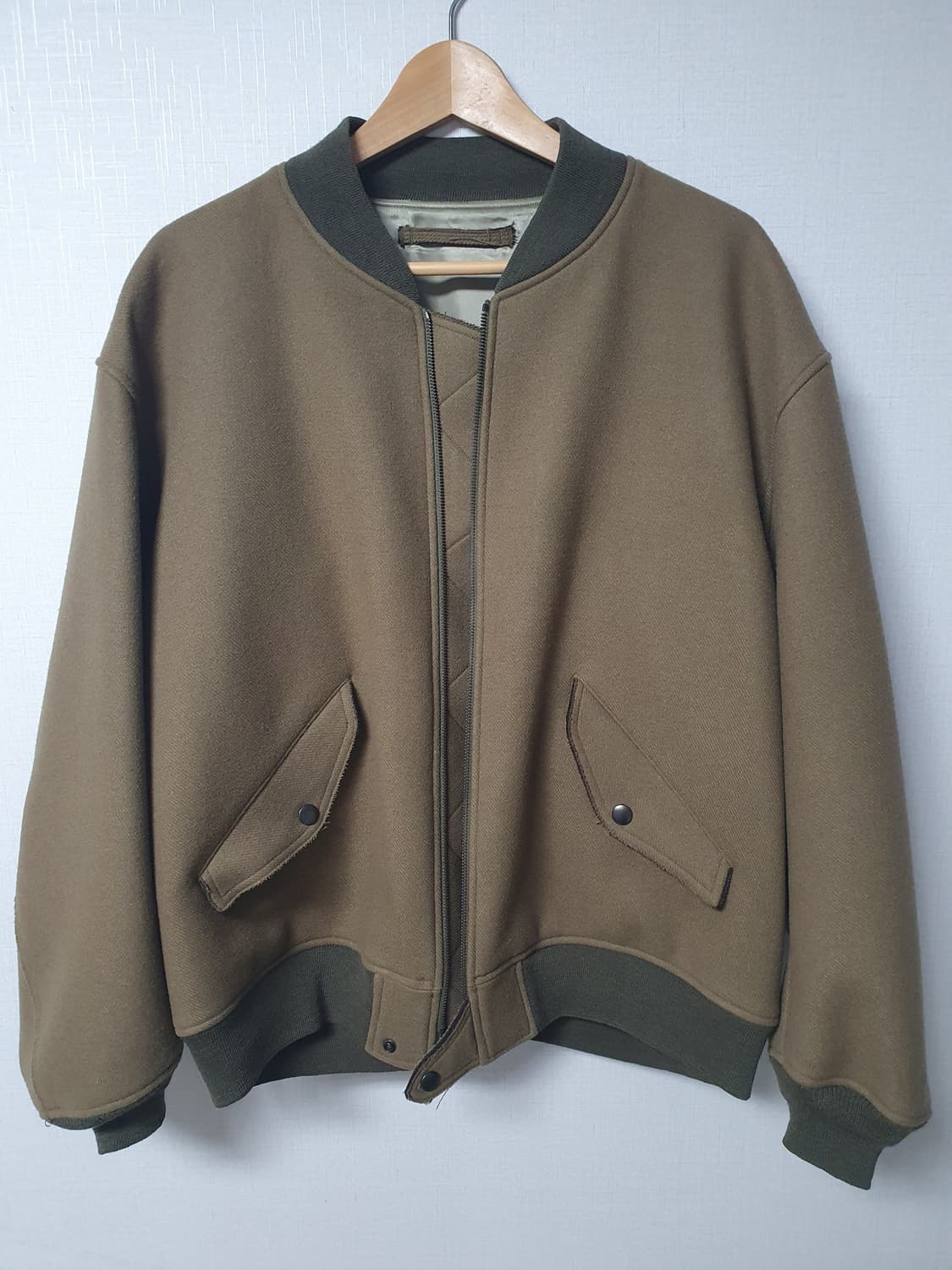 [38] 22AW 캡틴선샤인 플라이트 자켓 올리브 새제품 팝니다 상품이미지2