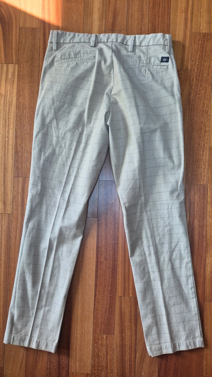 Dockers 체크 패턴 베이지 슬랙스 상품이미지1