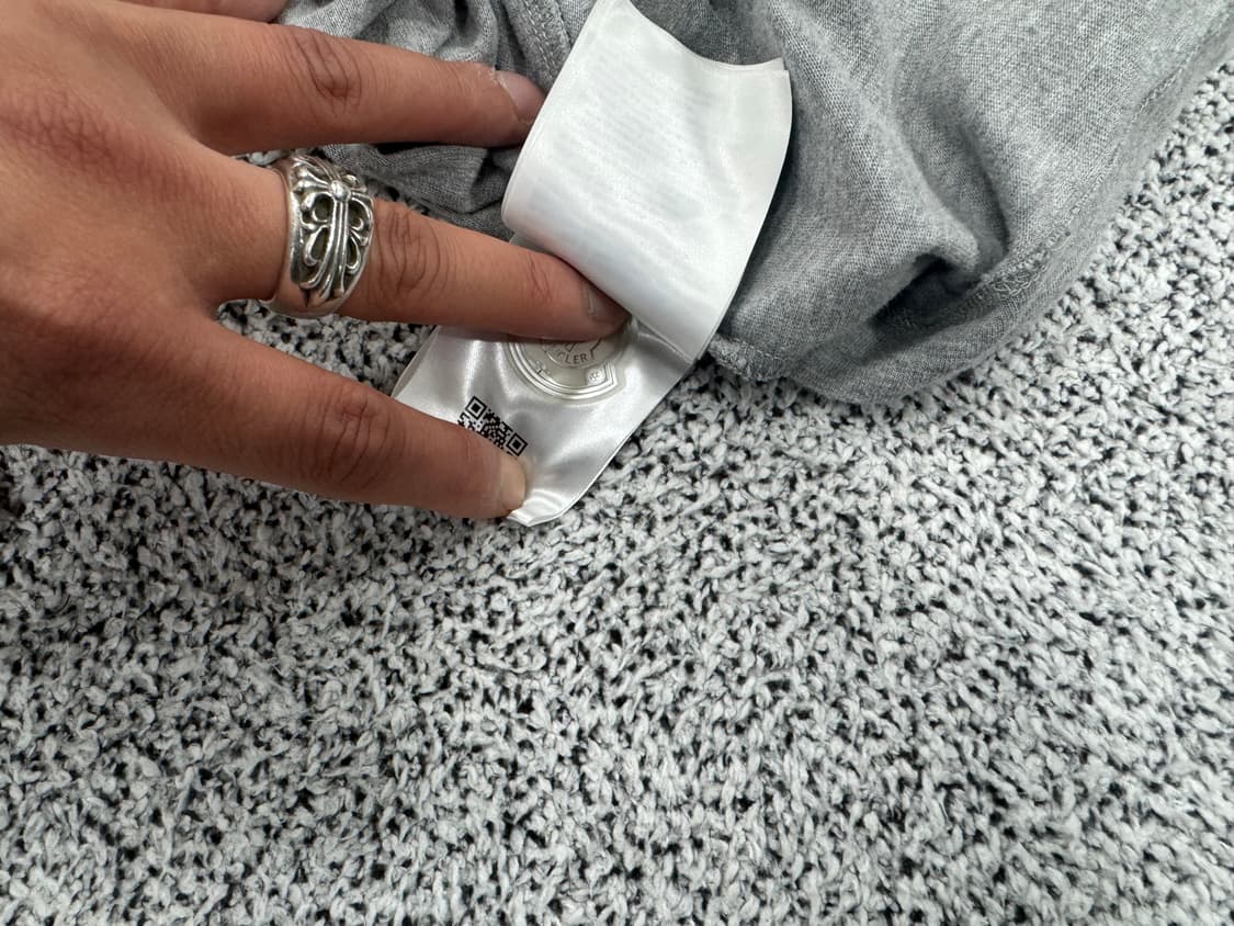 몽클레어 x 오프화이트 맨투맨 상품이미지7