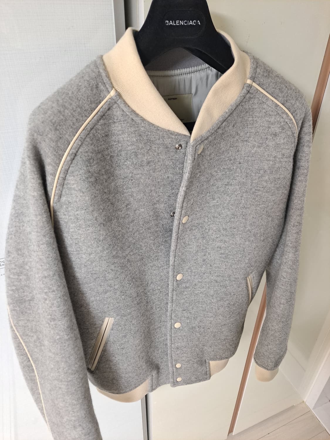 POTTERY 포터리 - 멜튼울 레더스티치 바시티 점퍼 105 - 110 상품이미지3