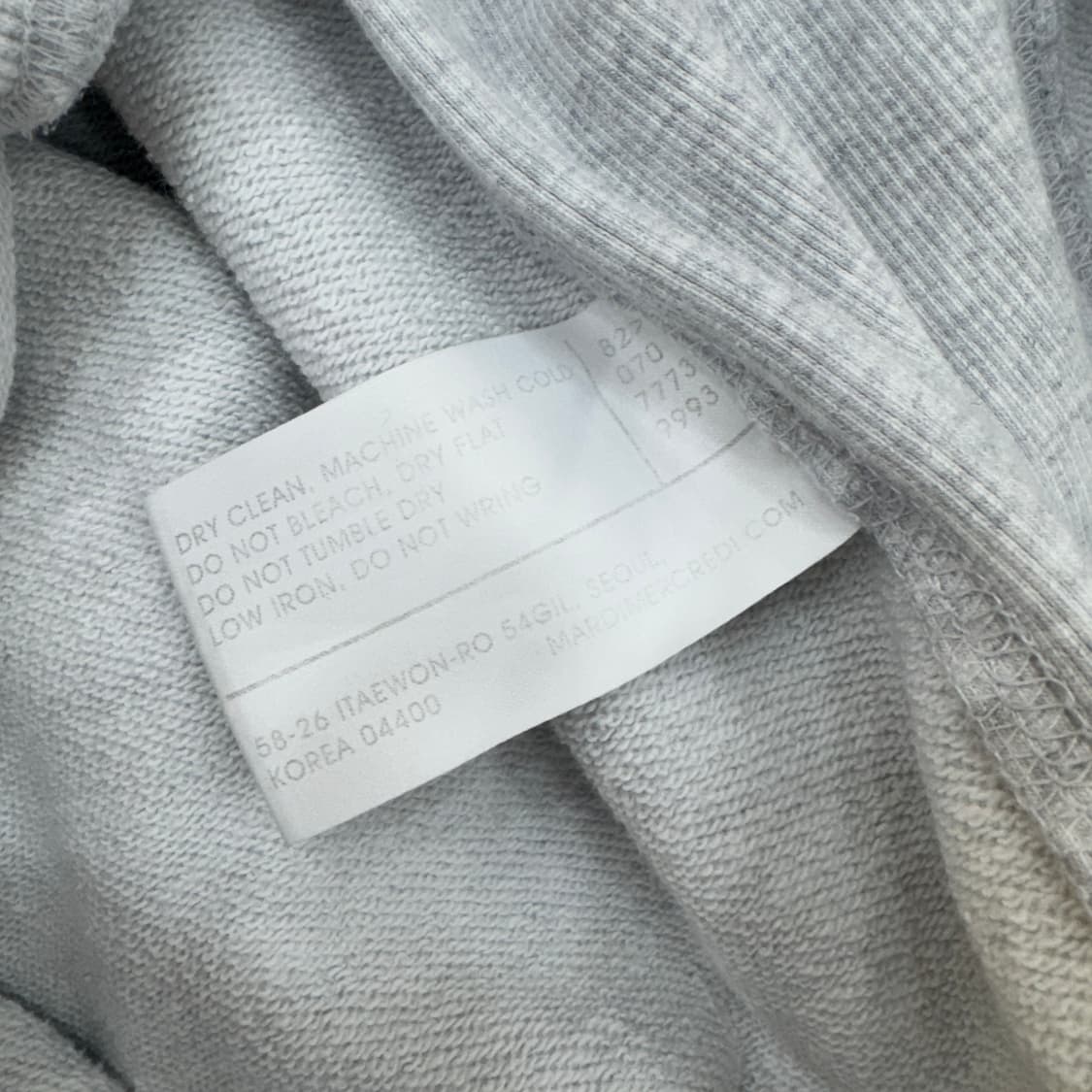 여성용 FREE 마르디메크르디 빅로고 맨투맨 티셔츠 상품이미지3