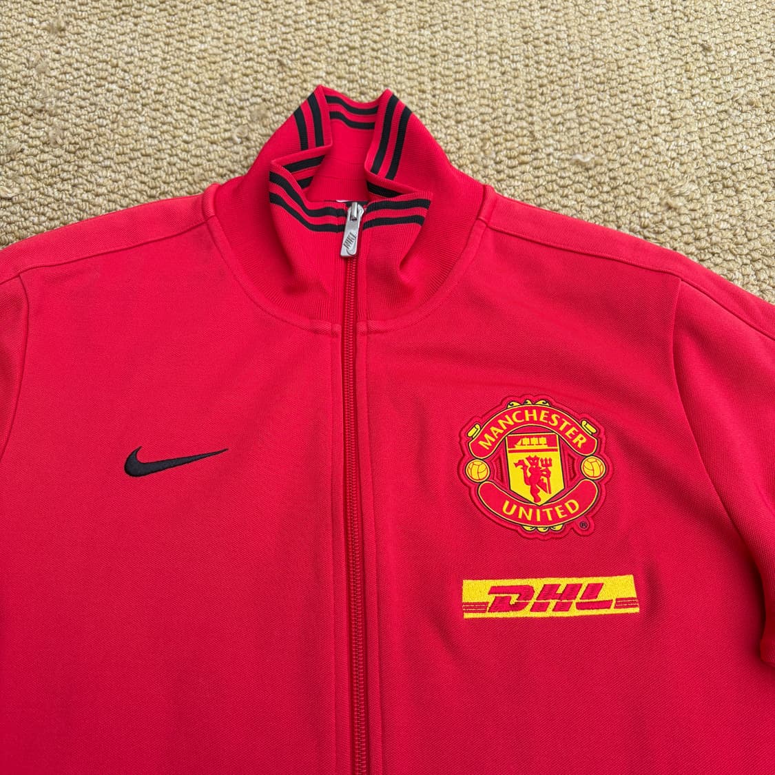 나이키 X 맨체스터 유나이티드 DHL 트랙탑 져지 상품이미지3