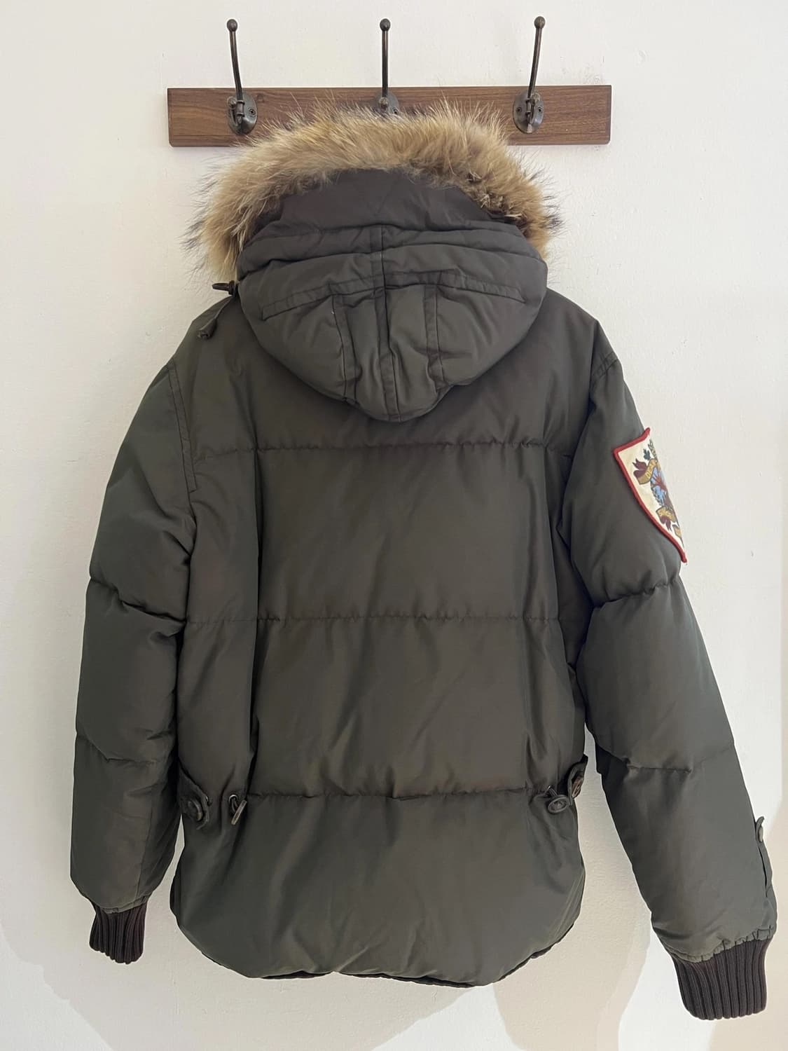 디스퀘어드 패딩 상품이미지3