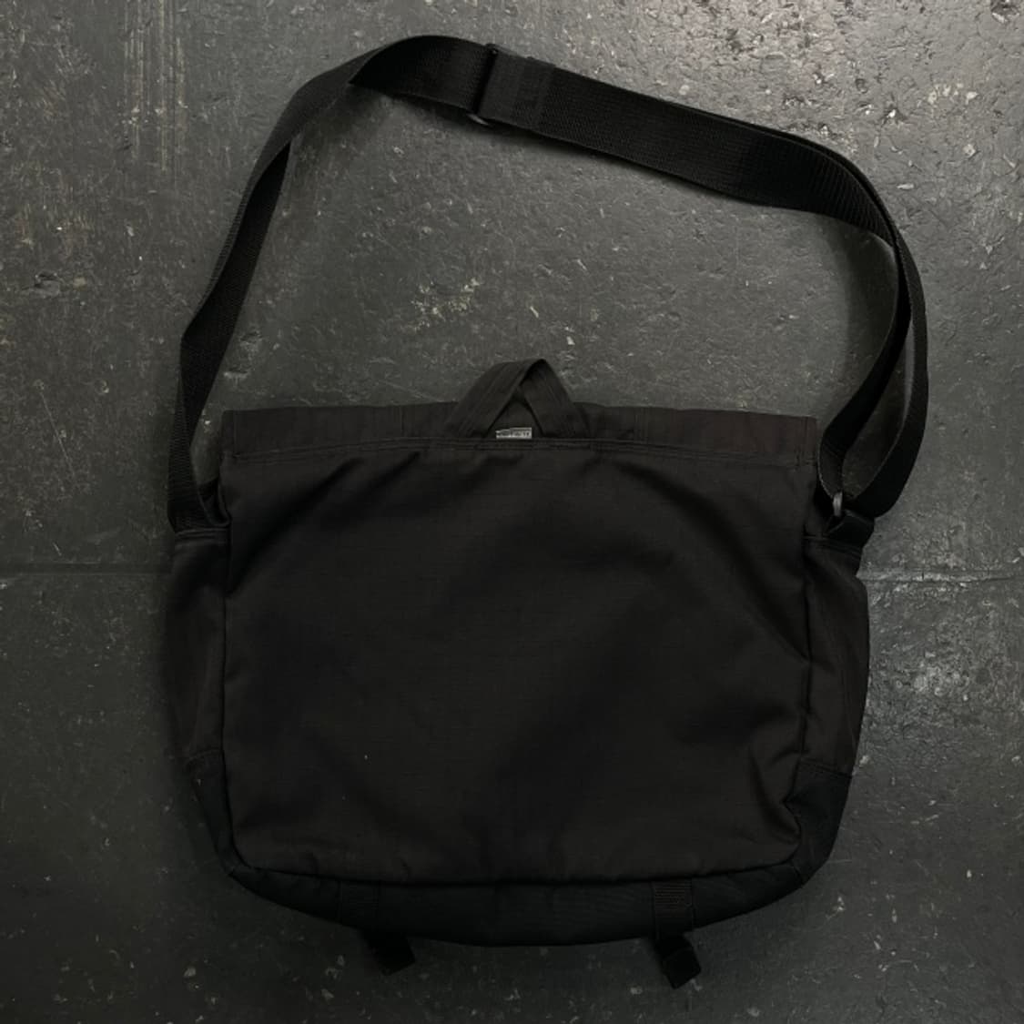 칼하트 메신저백  상품이미지3