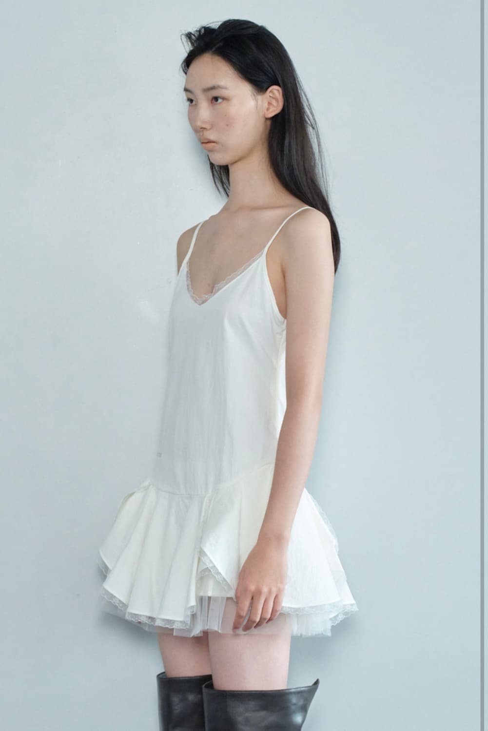 세릭 레이스 프릴 미니 원피스 상품이미지2