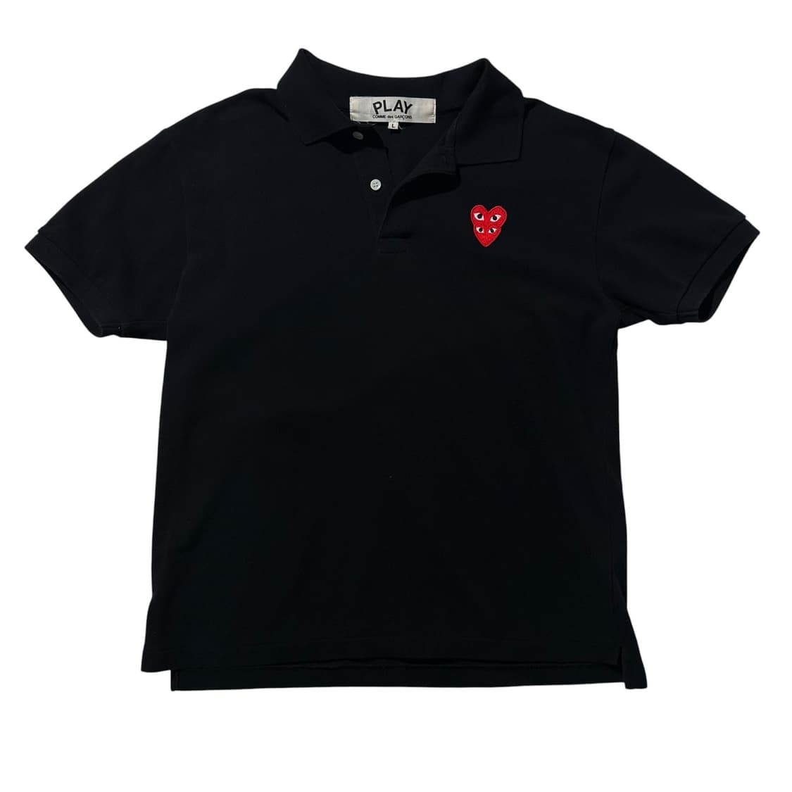 (매장판) 꼼데가르송 플레이 더블 하트 와펜 피케 카라 반팔 티셔츠 블랙 상품이미지1