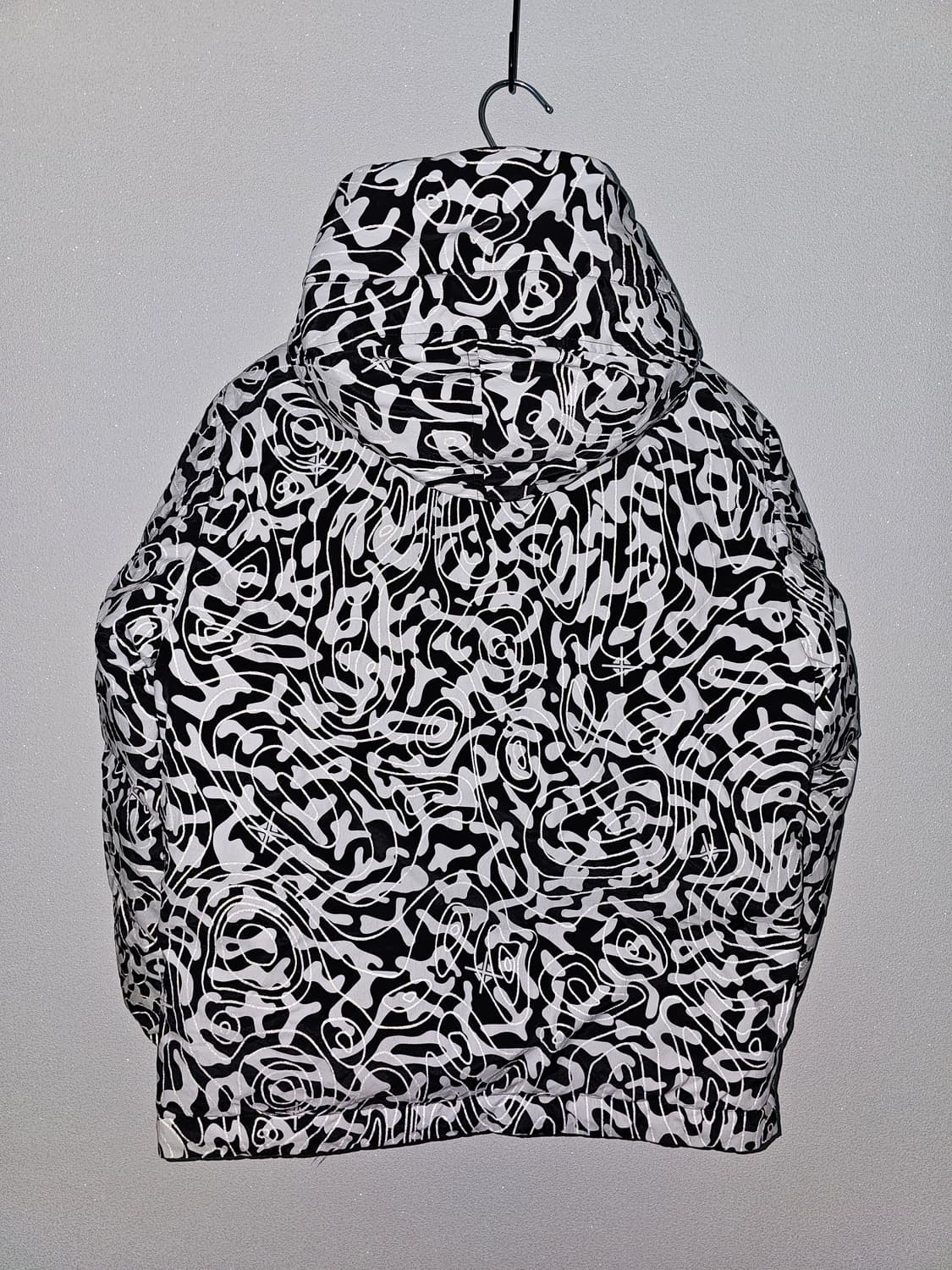 스톤아일랜드 주니어 리플렉티브 패딩 12Y 상품이미지4