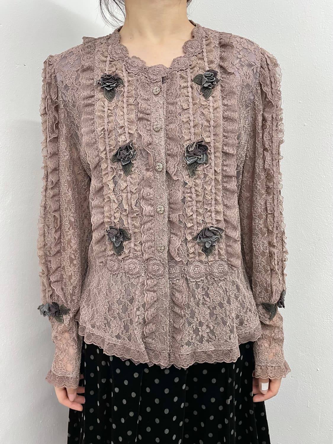 페어리 레이스 자수 디테일 블라우스 상품이미지2