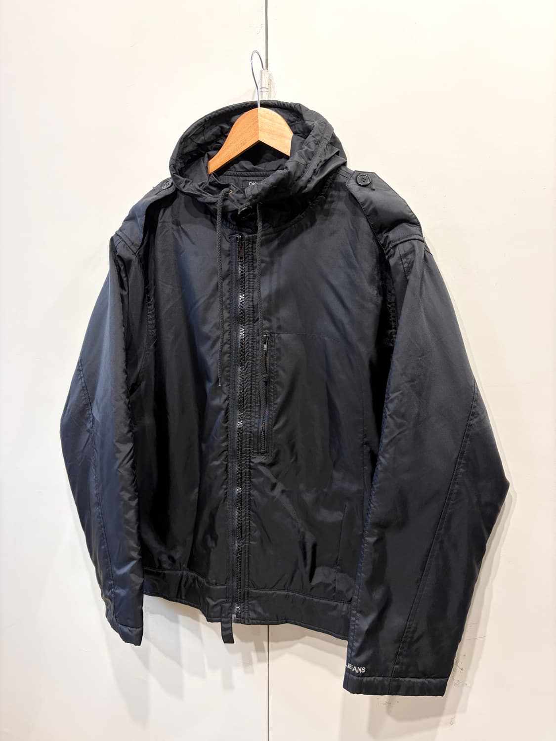 DKNY 윈드브레이커 자켓 상품이미지2