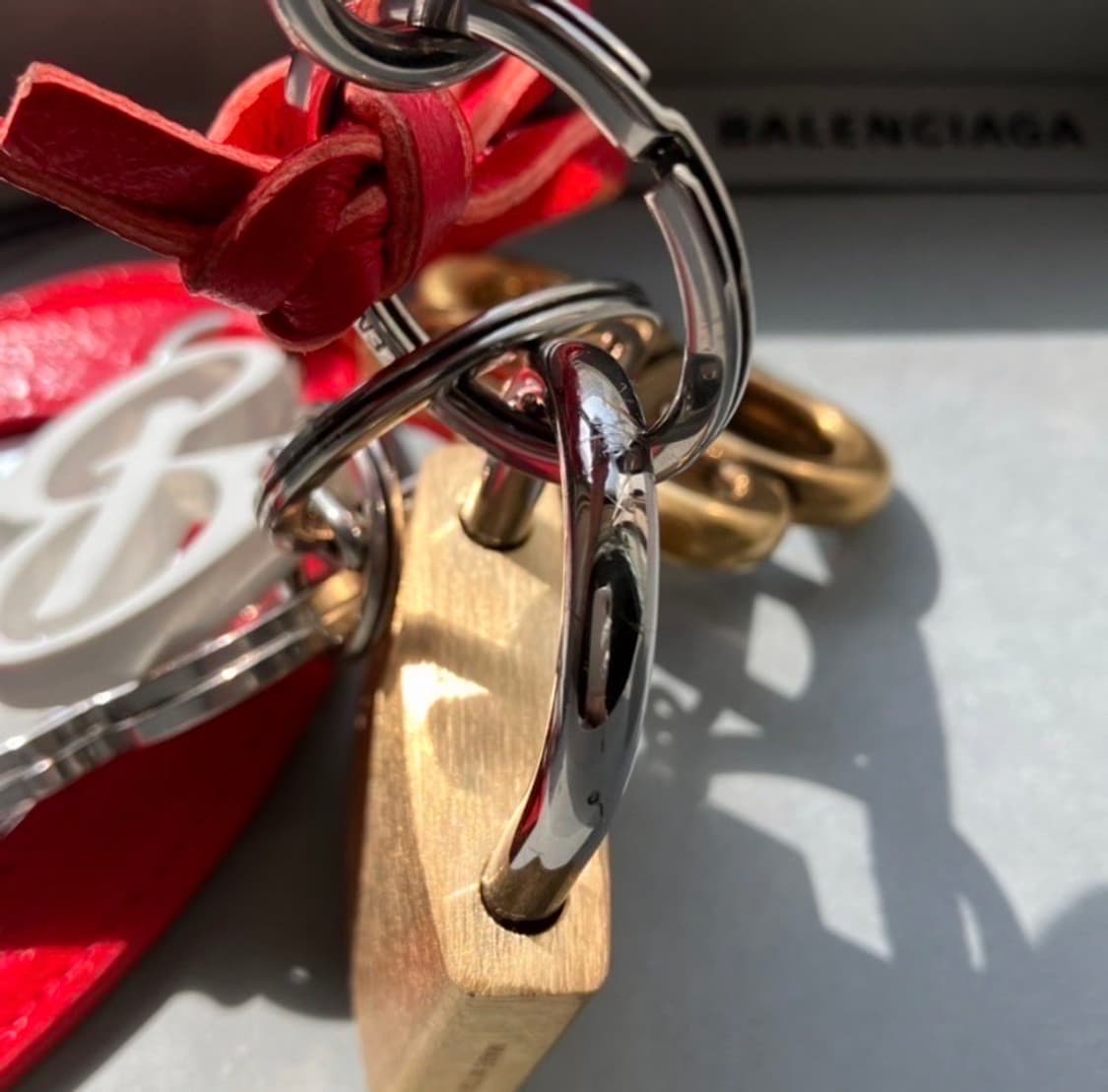 BALENCIAGA Bag Charm 상품이미지5