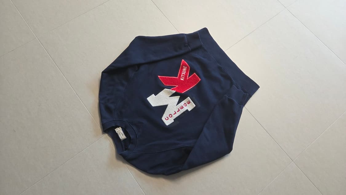 메종키츠네 컬리지 빅로고  맨투맨  상품이미지8