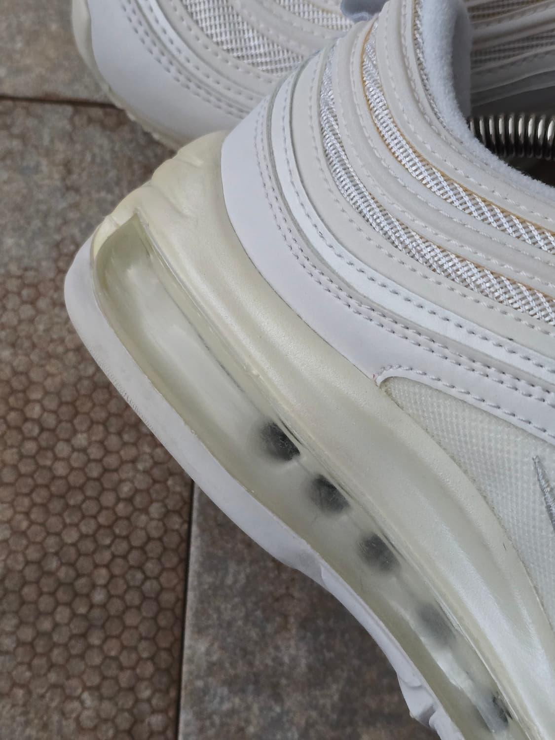 (250)나이키 에어맥스 97 트리플 화이트 상품이미지5