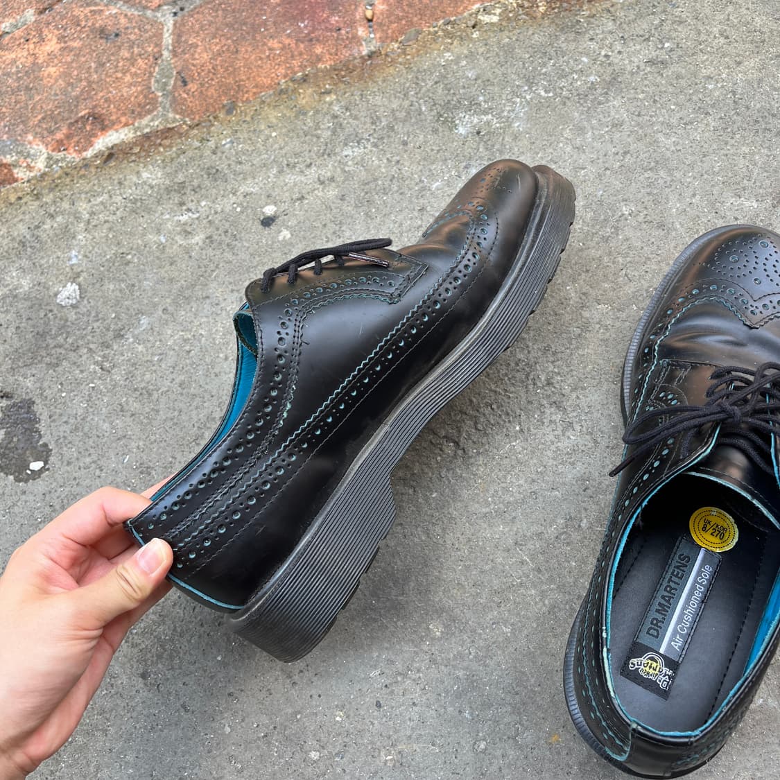 Dr. Martens 닥터마틴 윙팁 (270) 상품이미지4