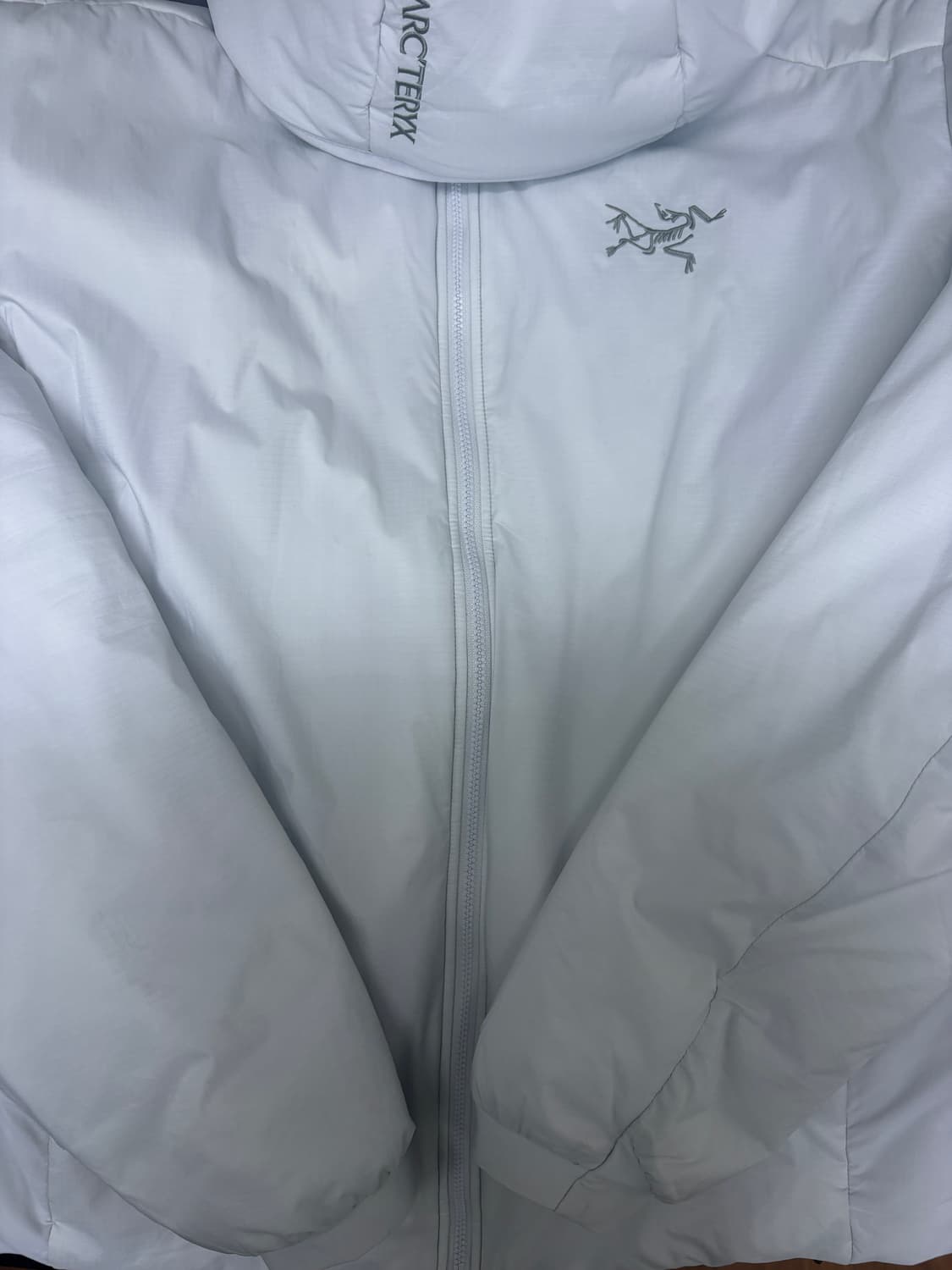 아크테릭스 아톰 sv 후디 솔리튜드 상품이미지3