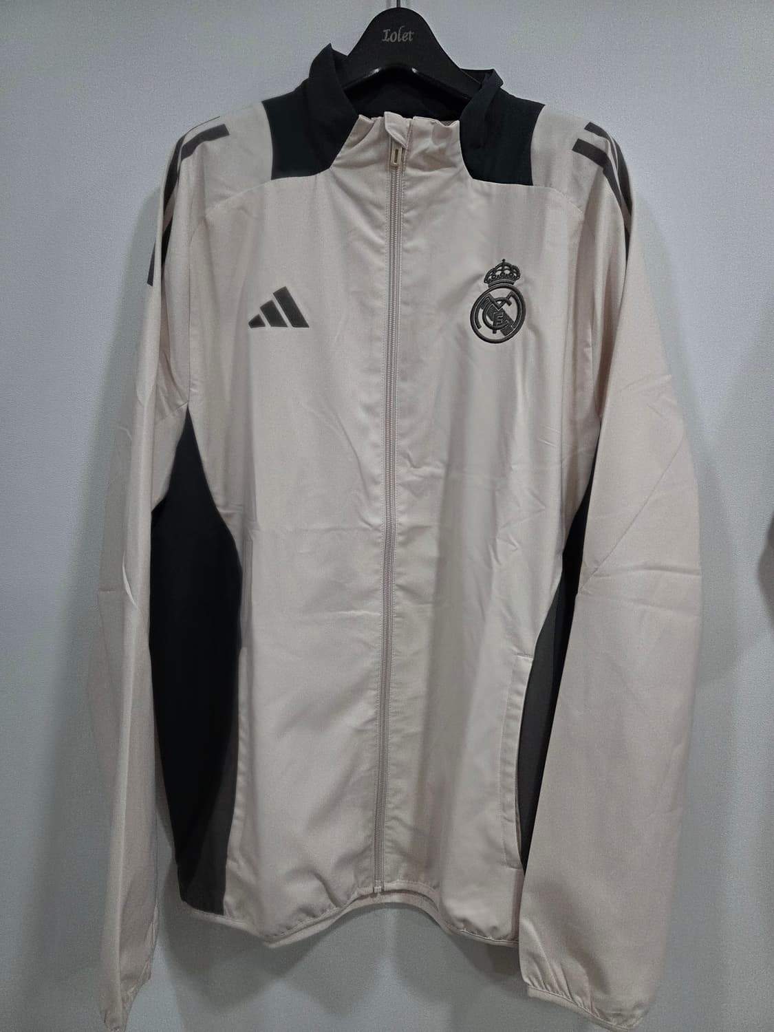 레알마드리드 바람막이 트레이닝 트랙탑 상품이미지1