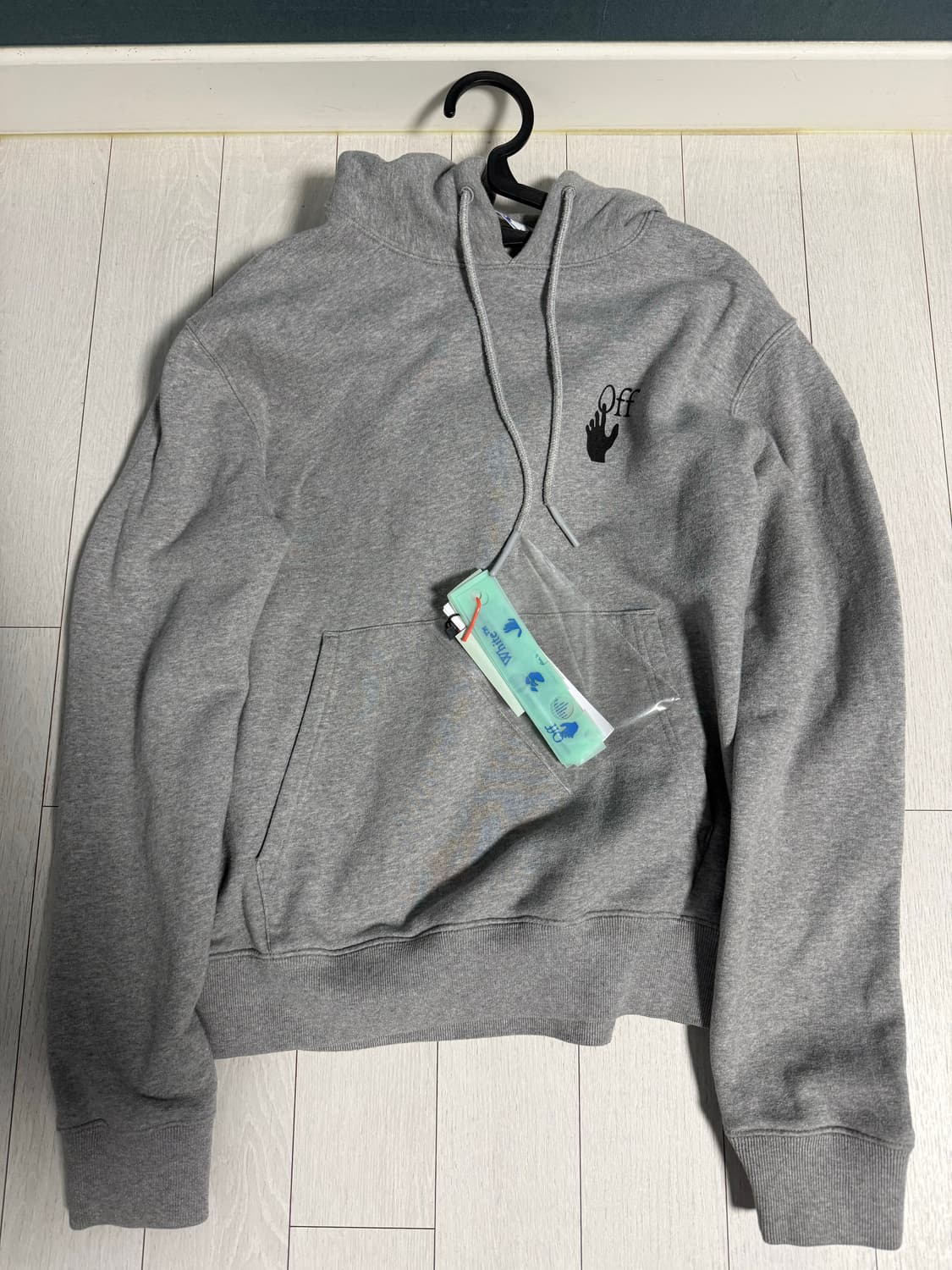 오프화이트 기모 후드티 디그레이 판매합니다  상품이미지5