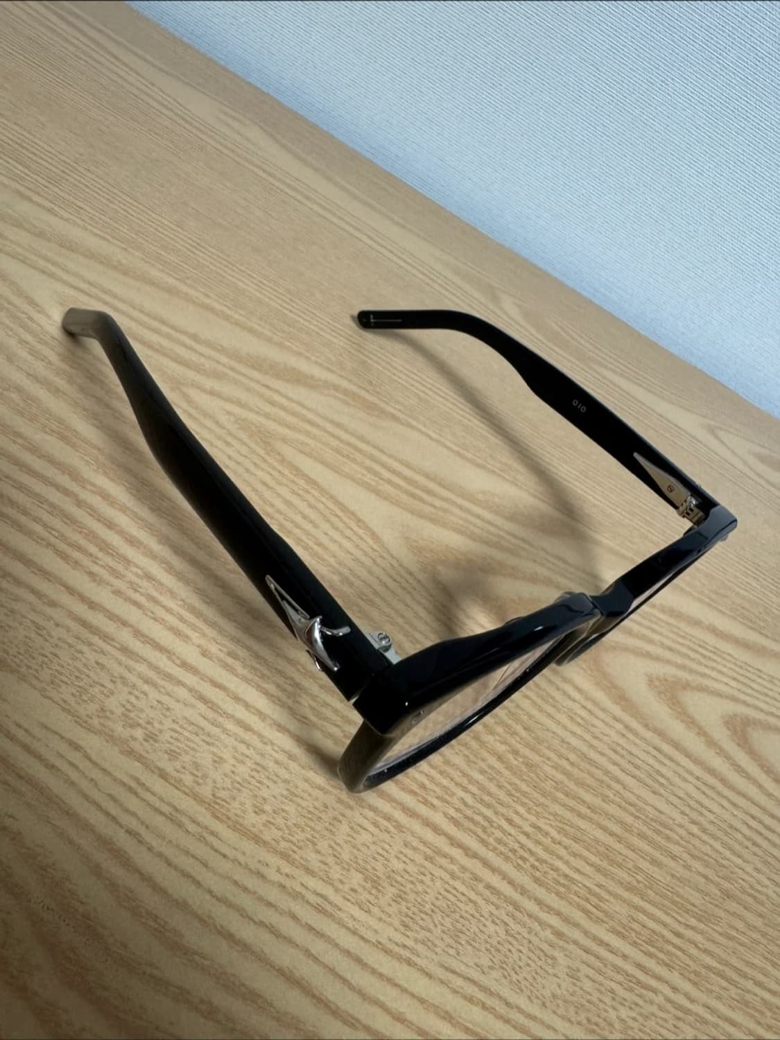 젠틀몬스터 오조 01 블랙 색상 새상품급 싸게 팝니다! 상품이미지7