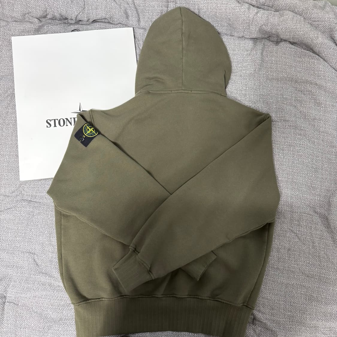 스톤아일랜드 25fw 밀리터리 그린 상품이미지3