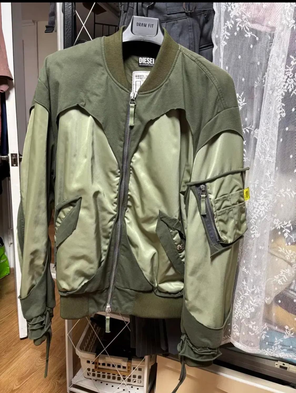 50) DIESEL 디젤 J 크로스 봄버 재킷 그린 상품이미지2