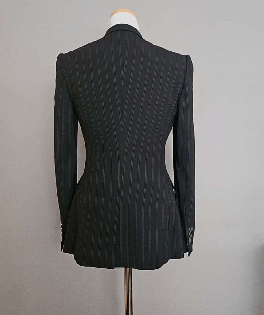 DOLCE & GABBANA 돌체앤가바나 여성자켓 36 상품이미지3