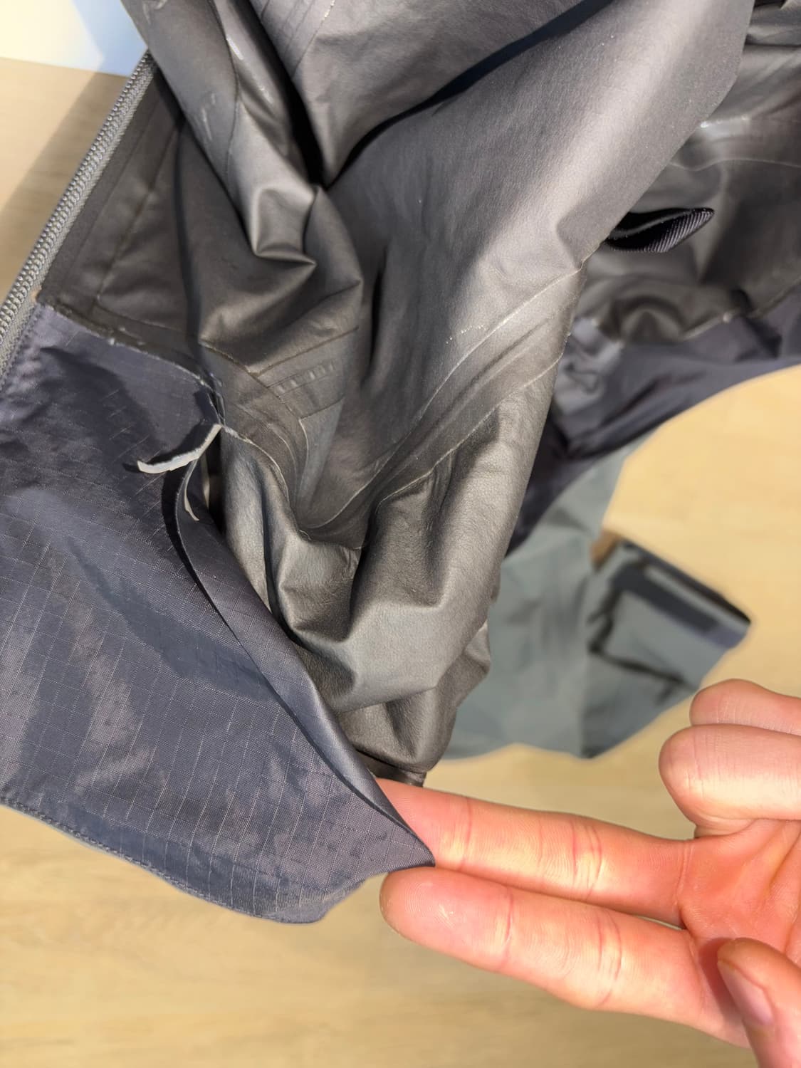 진짜 땡처리.. 아크테릭스 빔즈 제타 S사이즈 그레이 상품이미지8