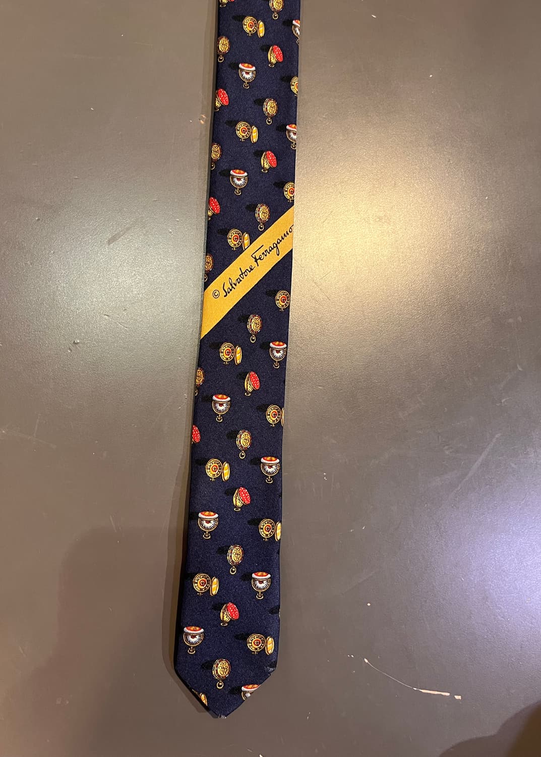 살바토레 페라가모 포켓워치 패턴 실크 넥타이 (이탈리아) 상품이미지3