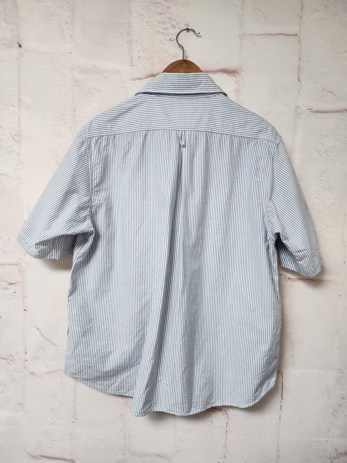 단톤 스트라이프 풀오버 셔츠 상품이미지6