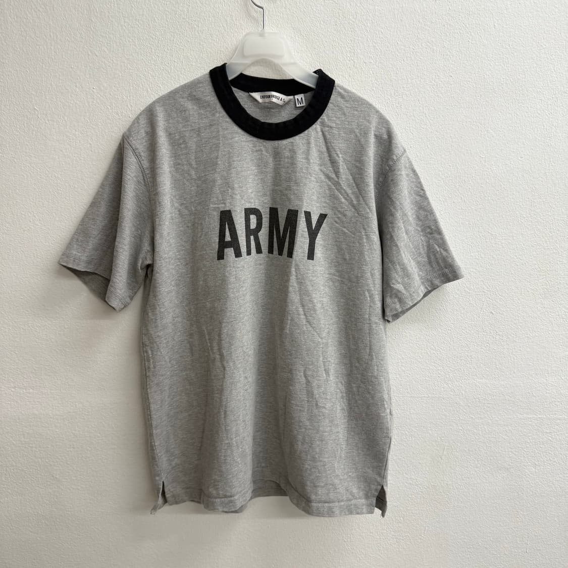 유니폼브릿지 ARMY 반팔 티셔츠 그레이 M 상품이미지1