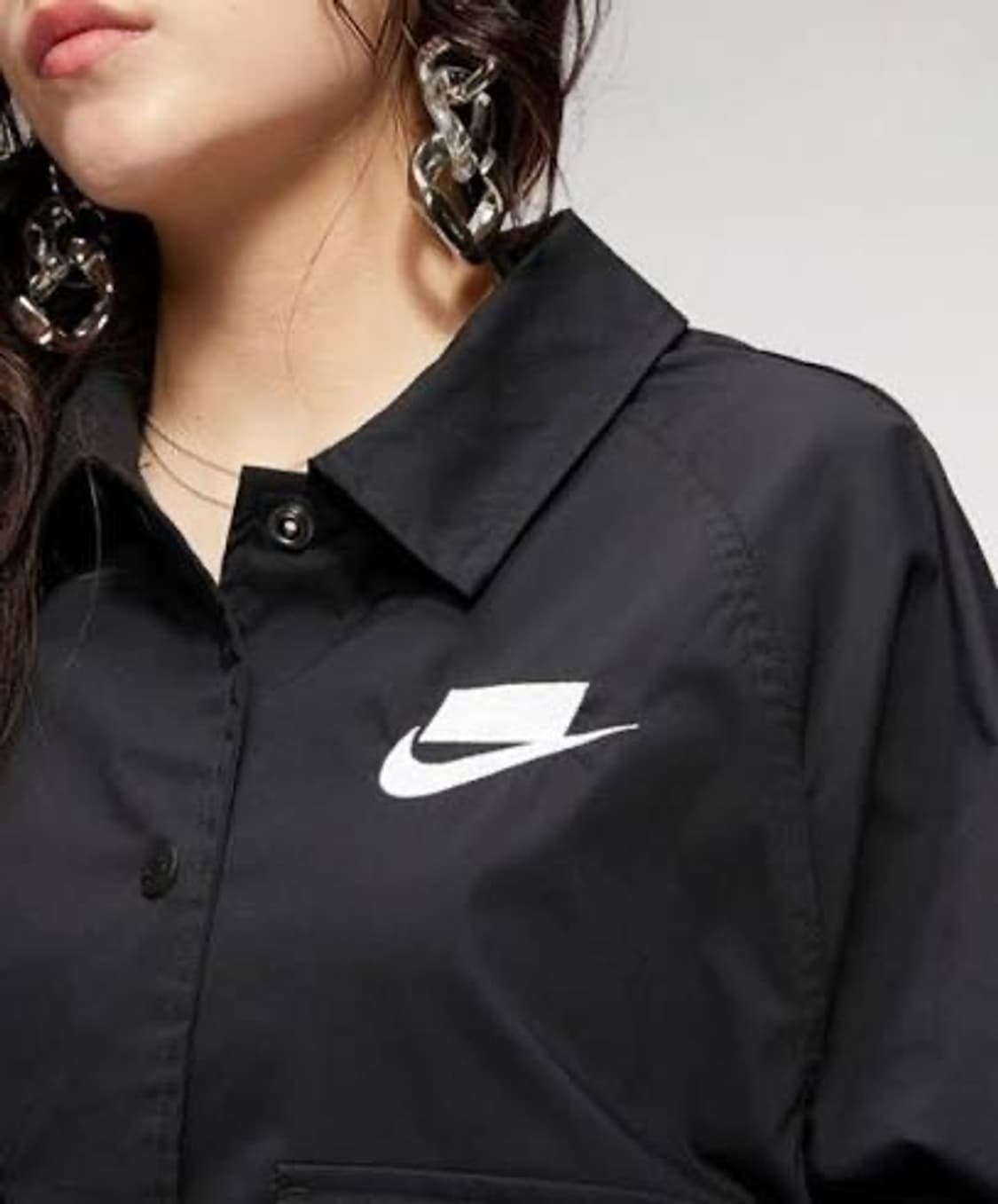 나이키 블랙 바람막이 코치자켓 상품이미지2