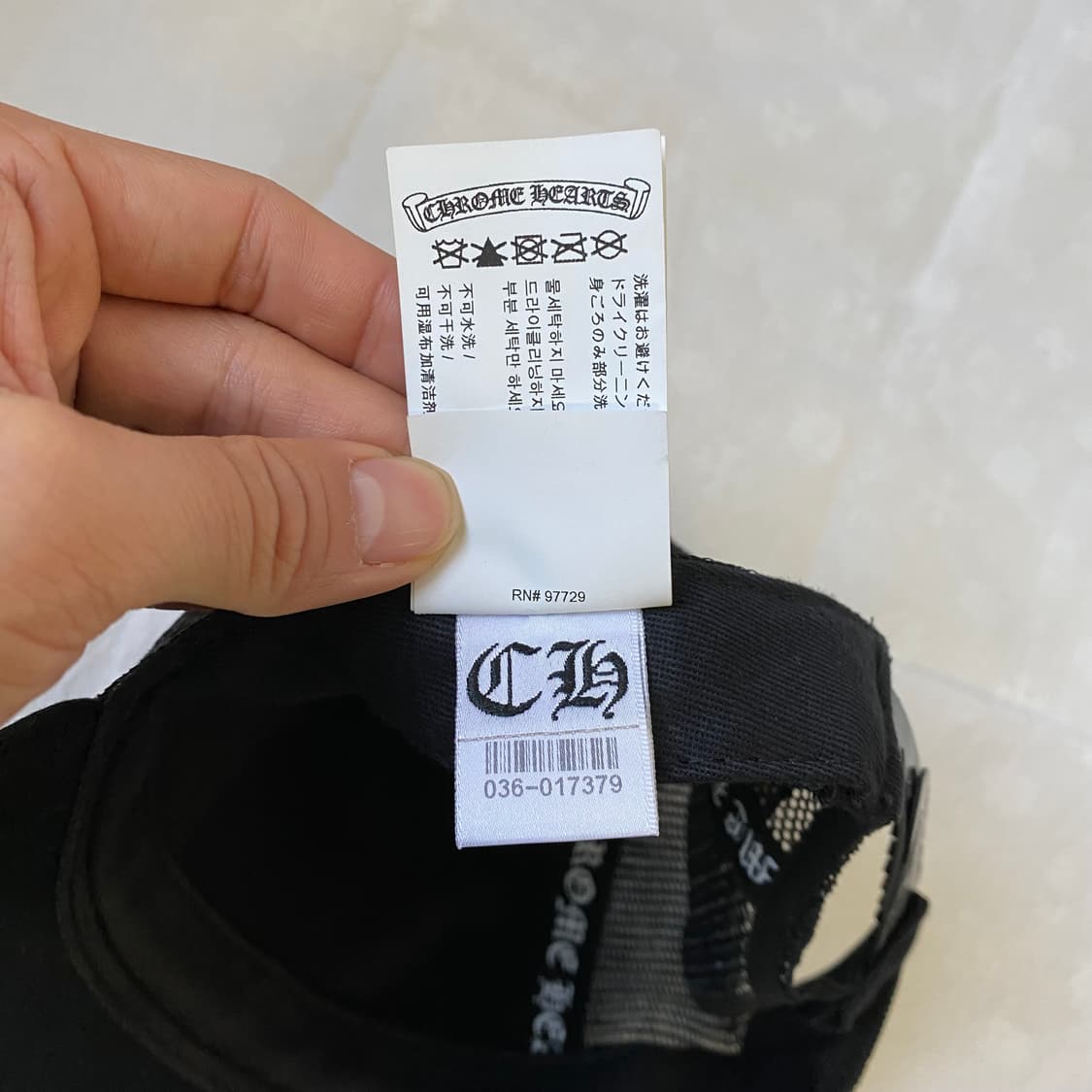 [Free] 크롬하츠 플러스 크로스 실 스탬프 트러커햇 블랙 상품이미지9