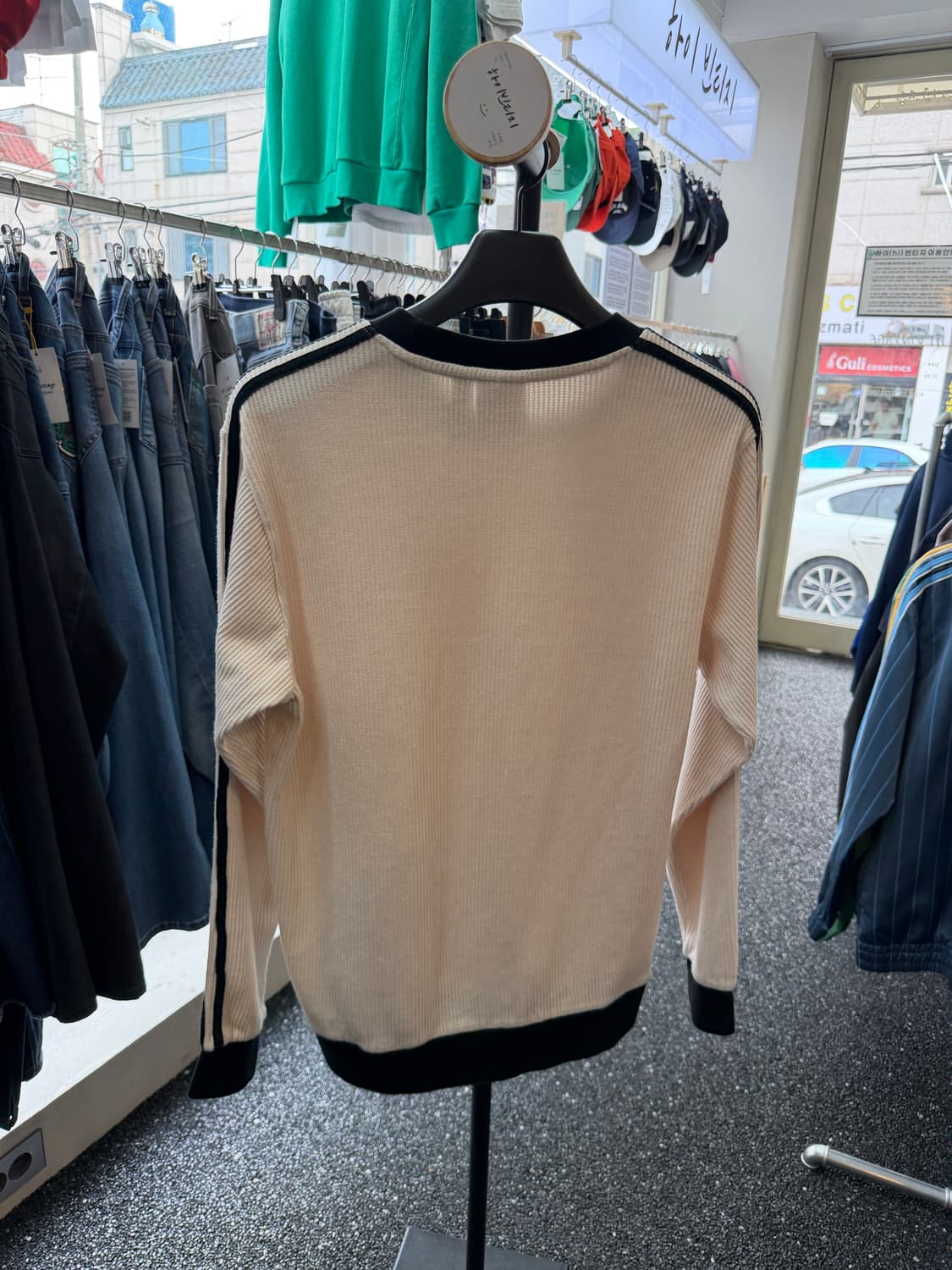 아디다스 오리지널 아디컬러 클래식 와플 맨투맨 상품이미지5