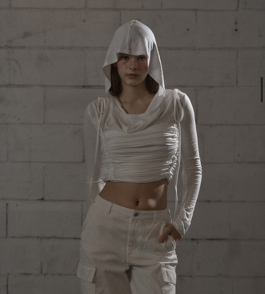 일리오 화이트 후드 탑드레스(3way) 상품이미지4