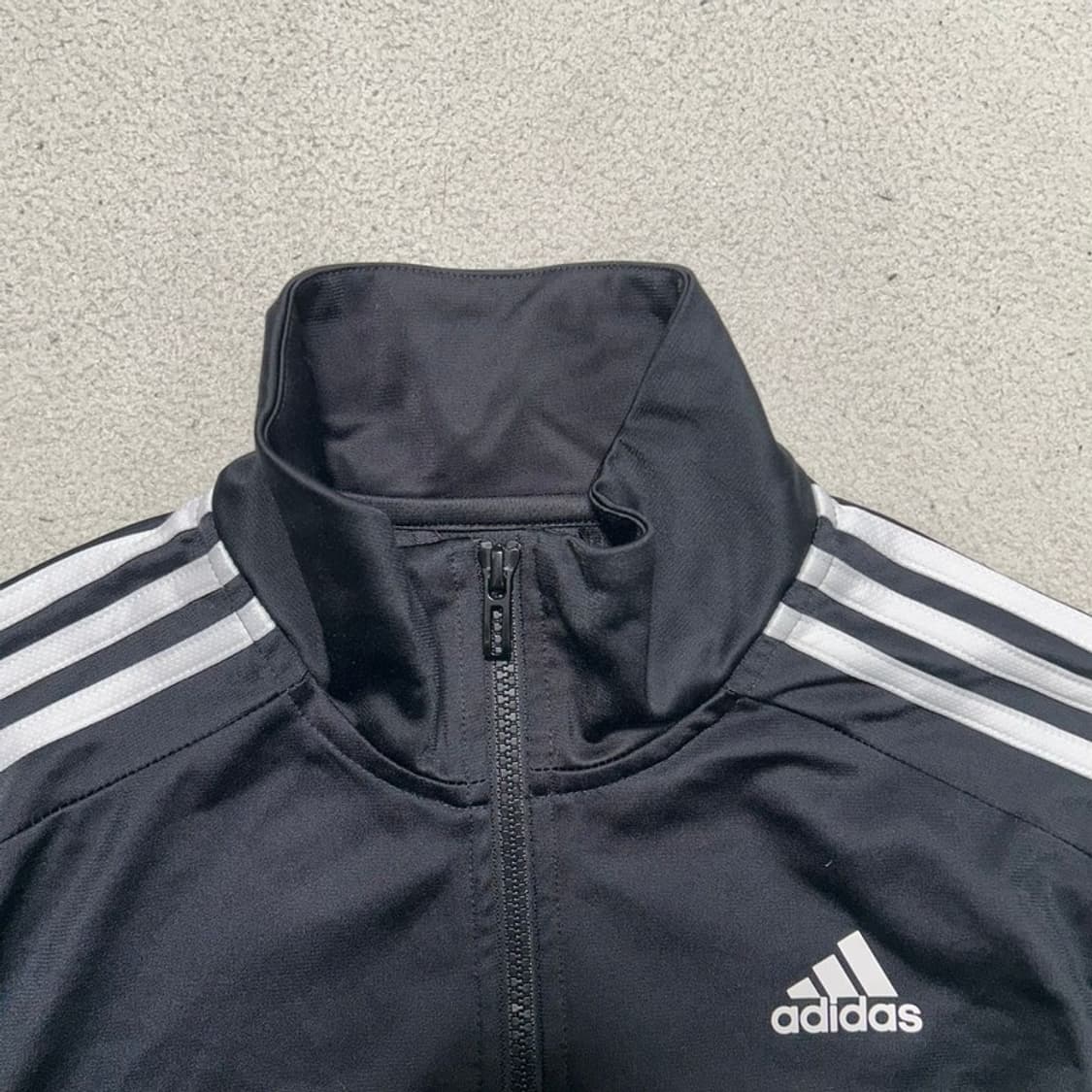 아디다스 스포츠 에센셜 트랙탑 져지 블랙 100 상품이미지4