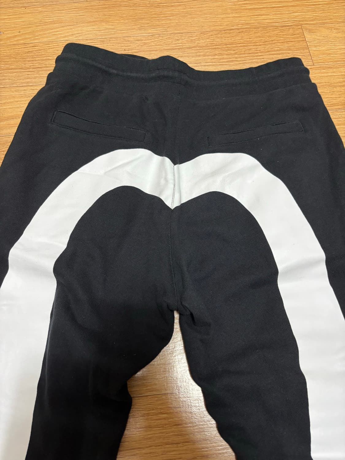 에비수 라인 포인트 트레이닝 바지 상품이미지2