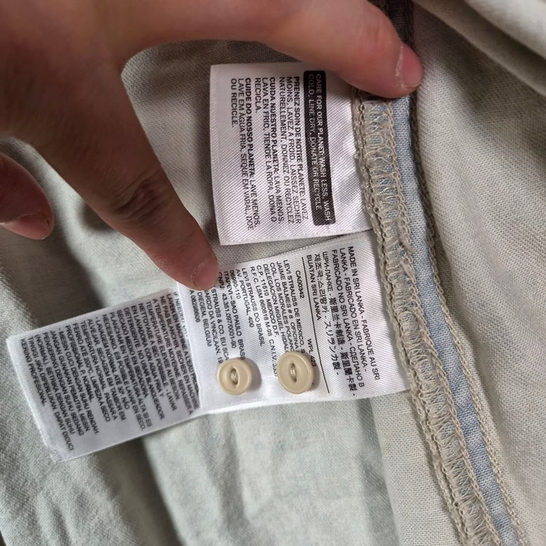 리바이스 보이프렌드 핏 연청 데님 셔츠 M 상품이미지10