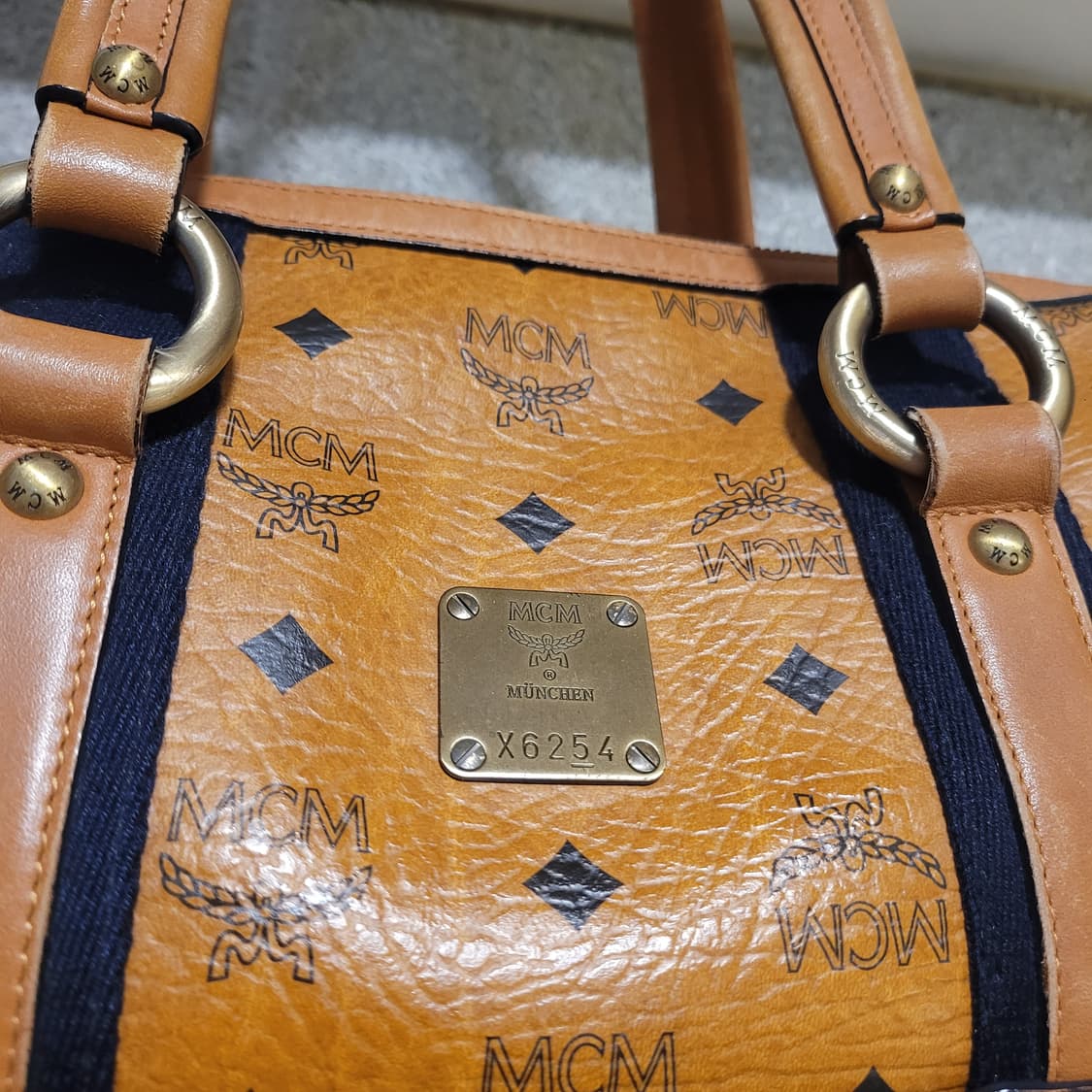 MCM 비세토스 토트백 상품이미지3