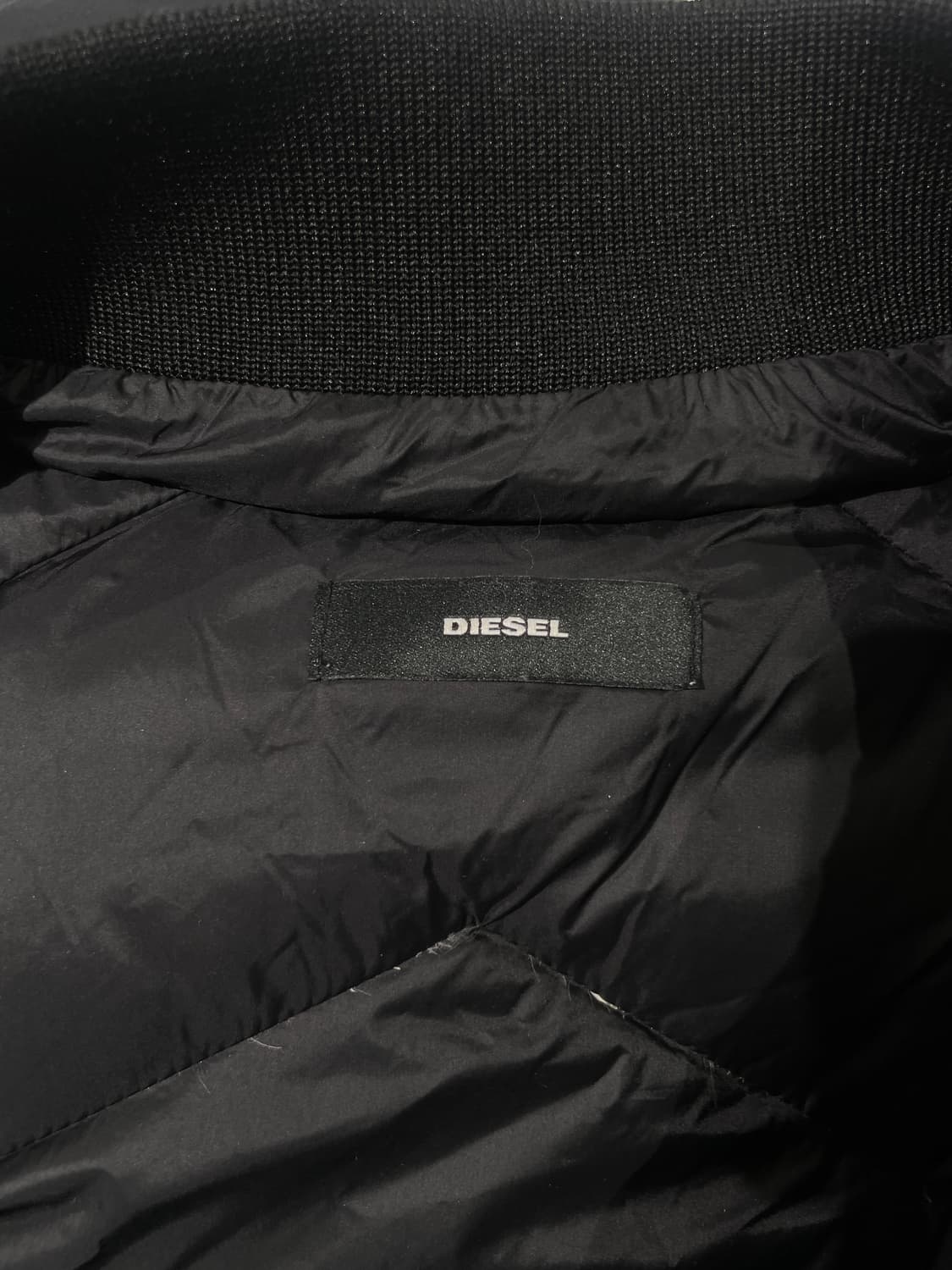 디젤 블랙 투 웨이 집업 덕 다운 경량 패딩 상품이미지7
