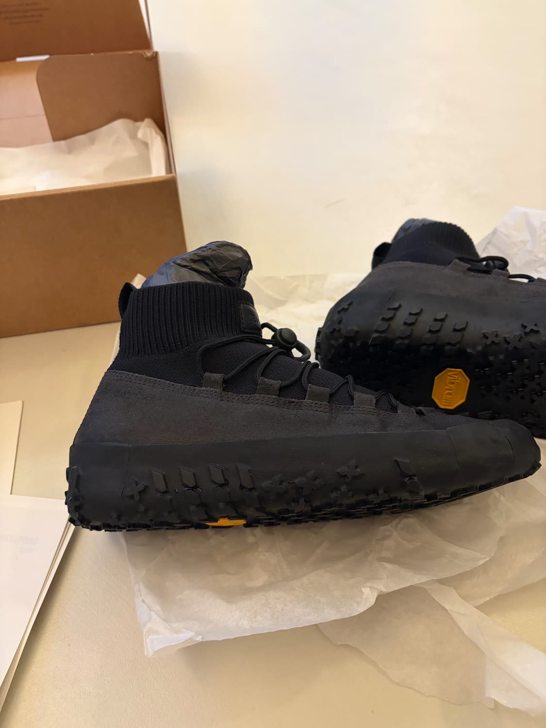 LEMAIRE Vibram Wrap 스니커즈 (아스팔트) 상품이미지7