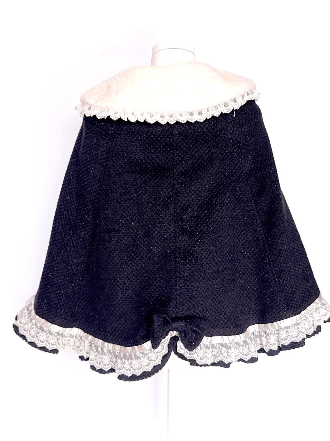 Tralala 트랄랄라 퍼 카라 리본 프릴레이스 케이프 양산형 히메갸루  상품이미지4