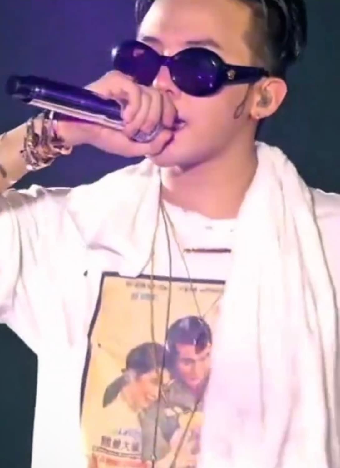 지드래곤 빈티지 이뿐이 티셔츠 상품이미지6