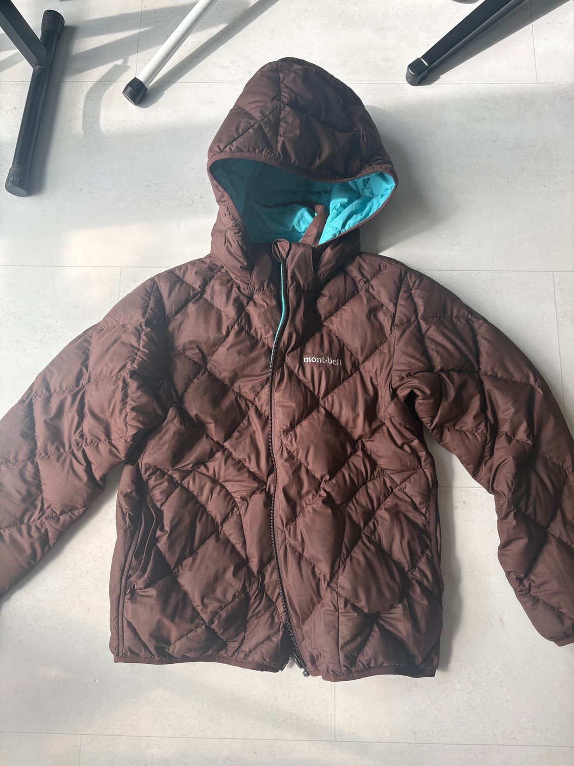 몽벨 리버시블 경량패딩 상품이미지1