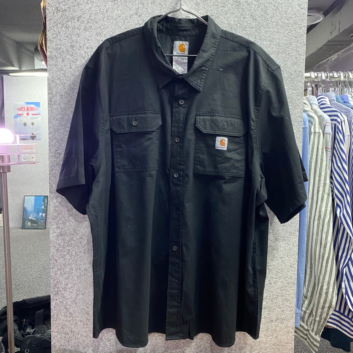 칼하트 투포켓 블랙 반팔 셔츠 B4419 상품이미지2