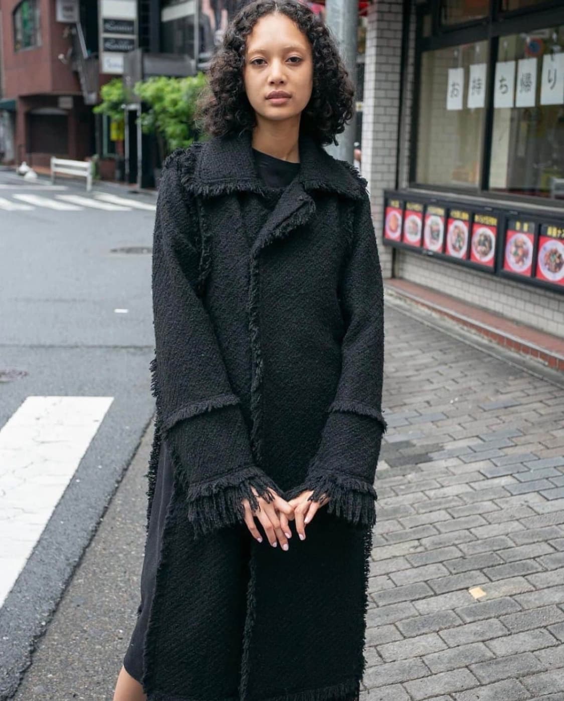 perverze 퍼버즈 트위드 프린지 코트 상품이미지1