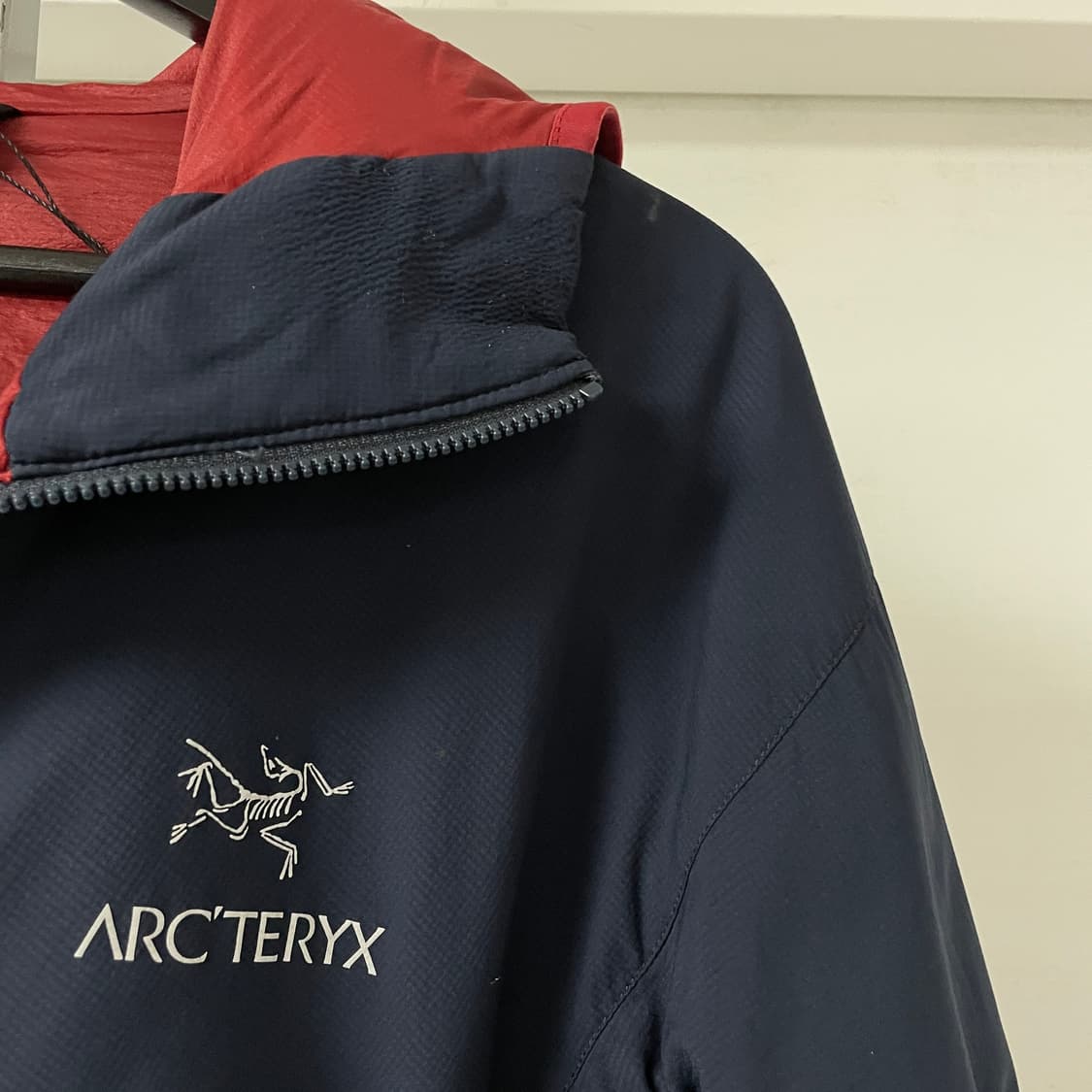 아크테릭스 아톰 자켓 네이비 L 상품이미지4