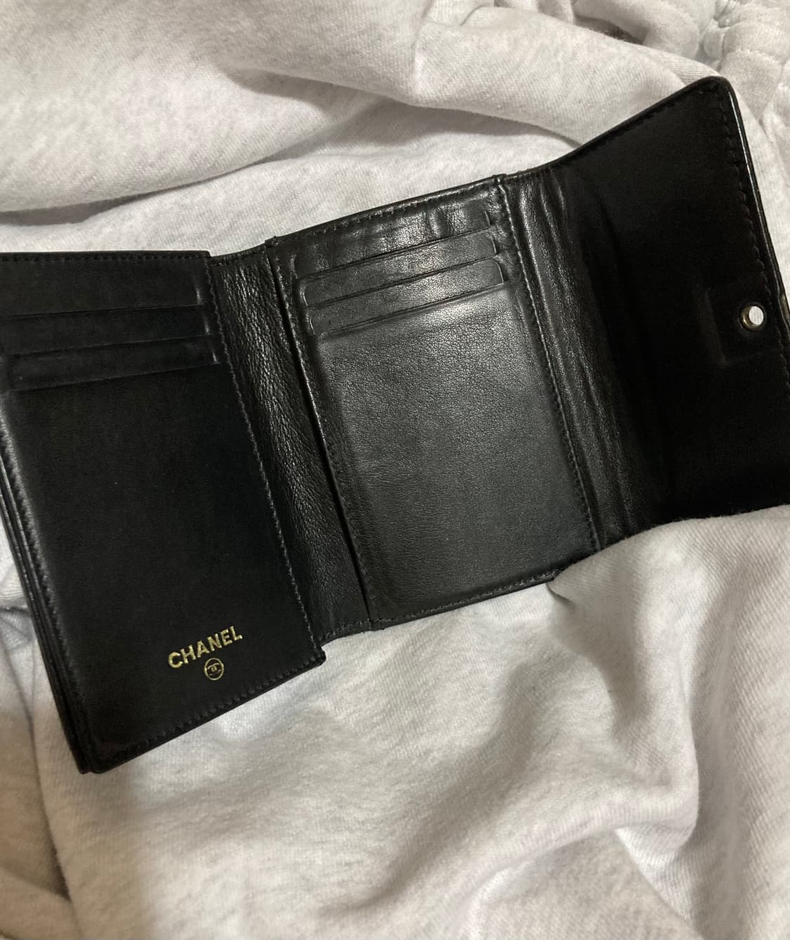정품 빈티지 샤넬 블랙 반지갑 금장 로고 상품이미지5