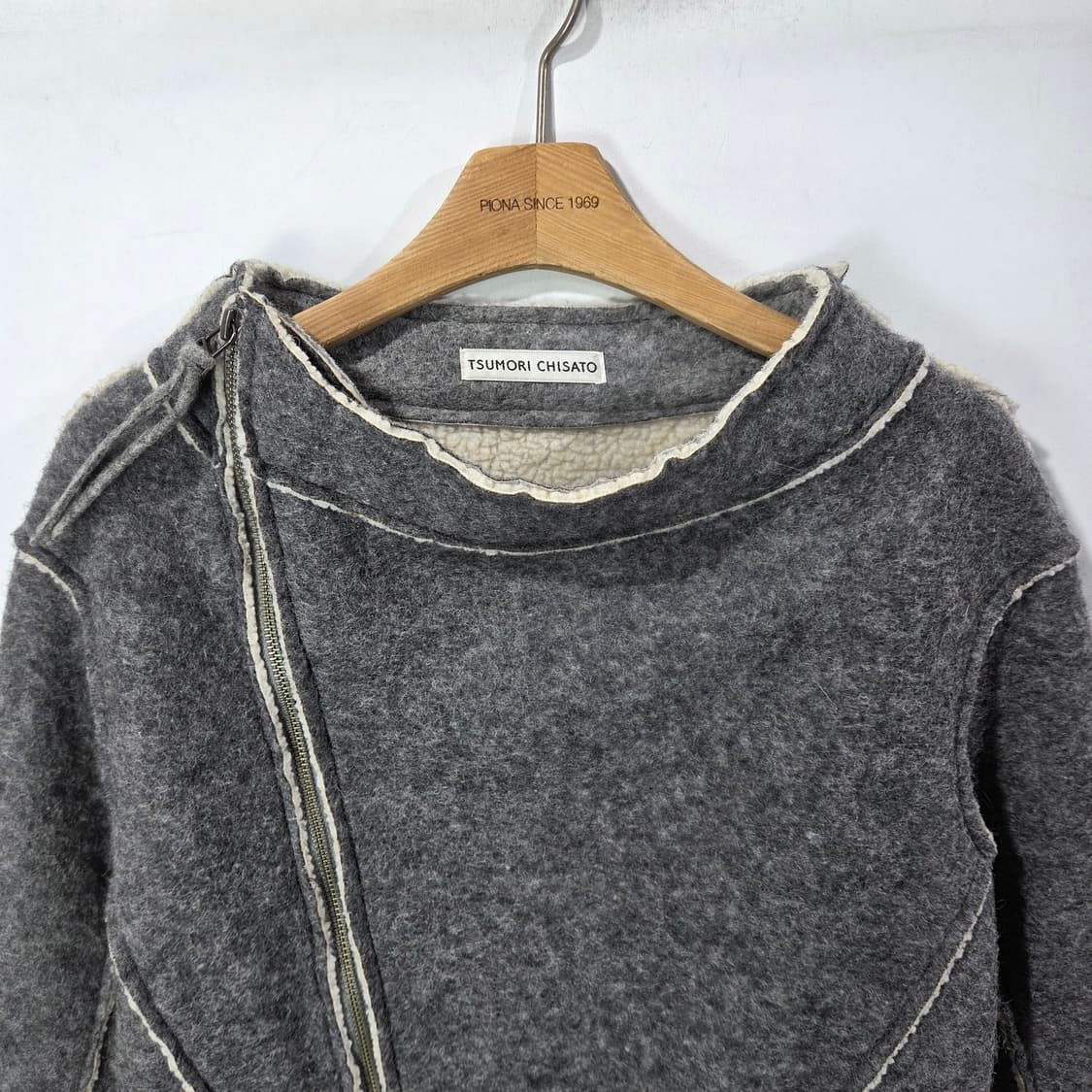 [Tsumori Chisato] 츠모리치사토 비대칭 울 자켓 상품이미지3