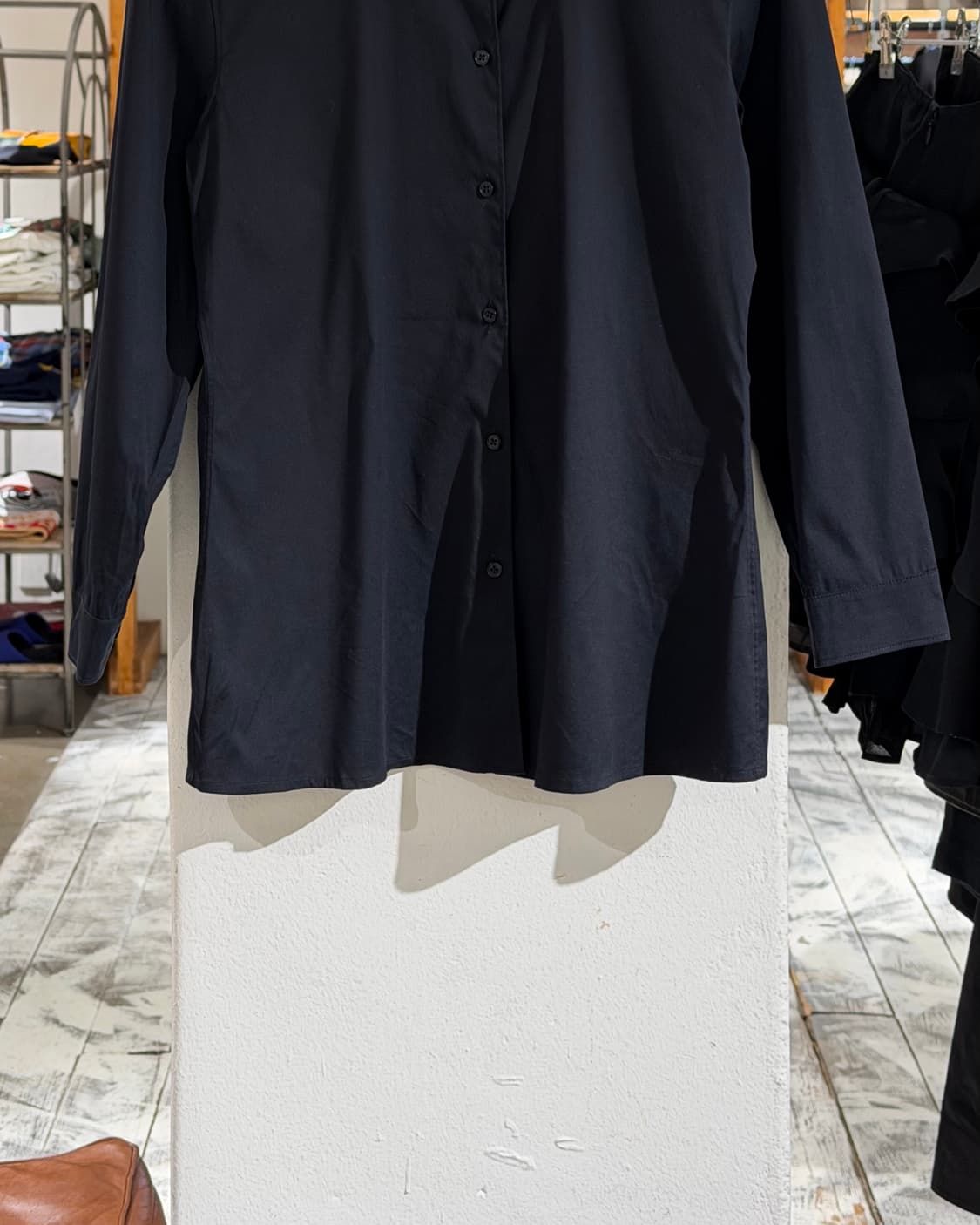 질샌더 블랙 클래식 셔츠 상품이미지5