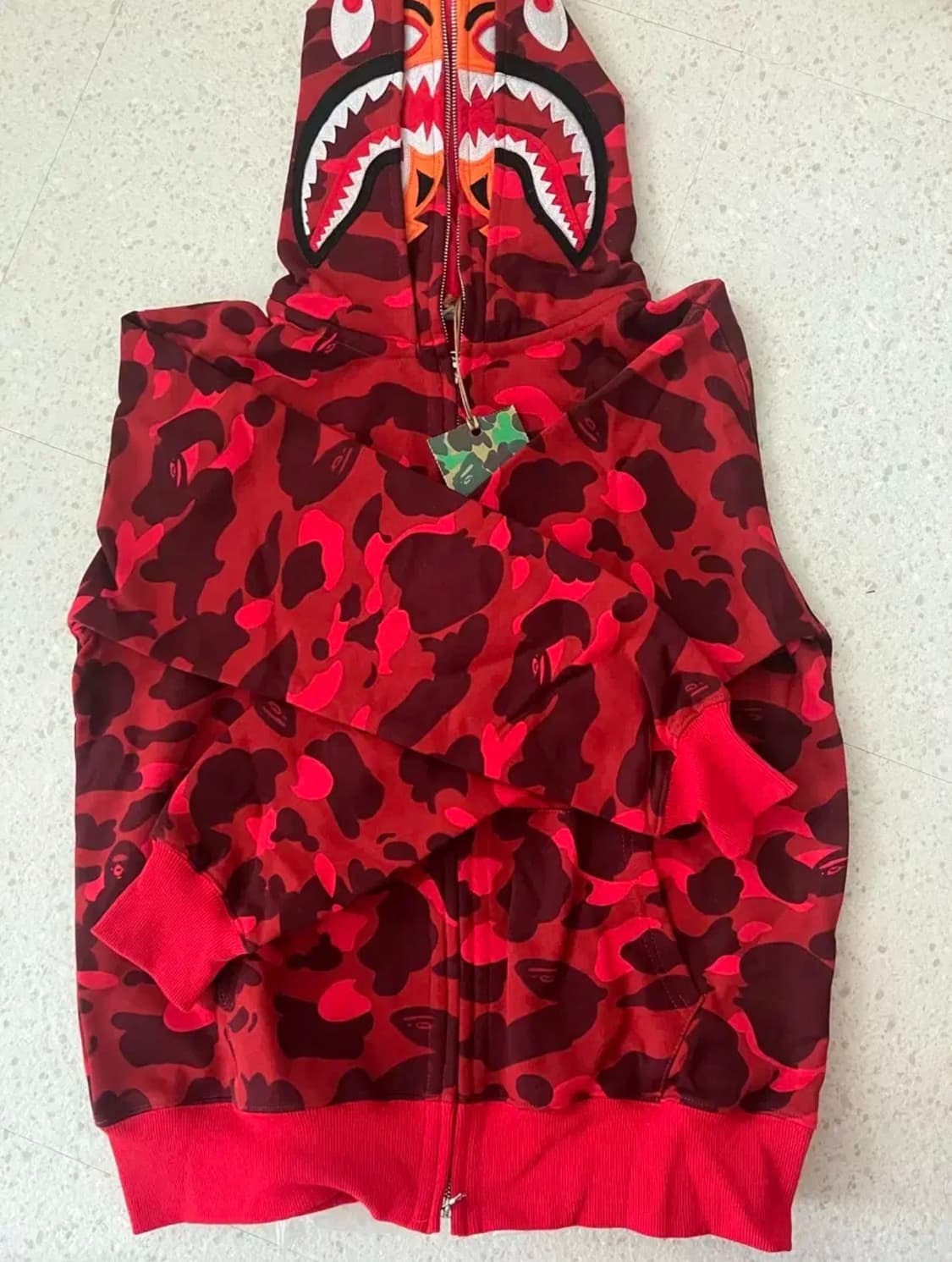 베이프 레드 카모 샤크 후드집업 상품이미지4