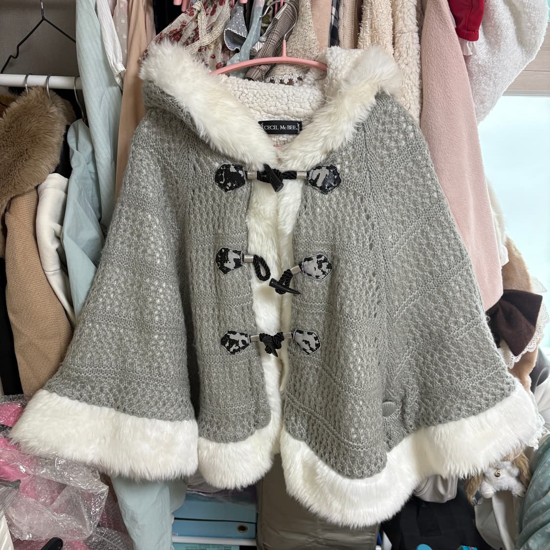 세실맥비 니트 케이프 더플 코트 상품이미지1