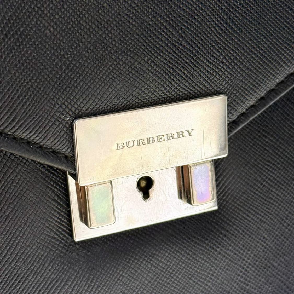 버버리 사피아노 카프스킨 브리프케이스 상품이미지8